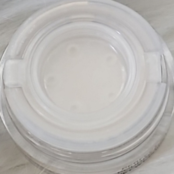 COVER FX Translucent Light Setting Powder Trial Size NIP - Picture 5 of 6